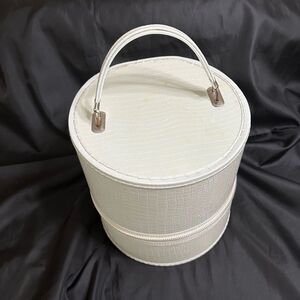 Vintage Mid Century Pearlescent Ivory faux croc hat box cosmetic box